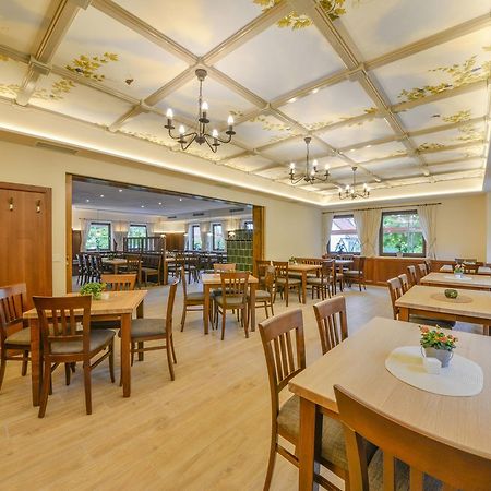 Hotel Gasthof Hainzinger Einsbach Eksteriør billede