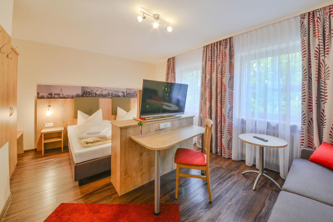 Hotel Gasthof Hainzinger Einsbach Eksteriør billede