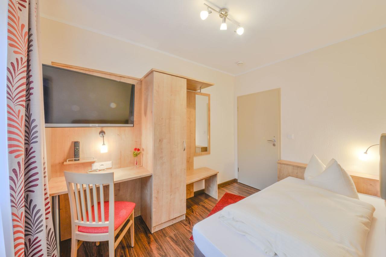 Hotel Gasthof Hainzinger Einsbach Eksteriør billede